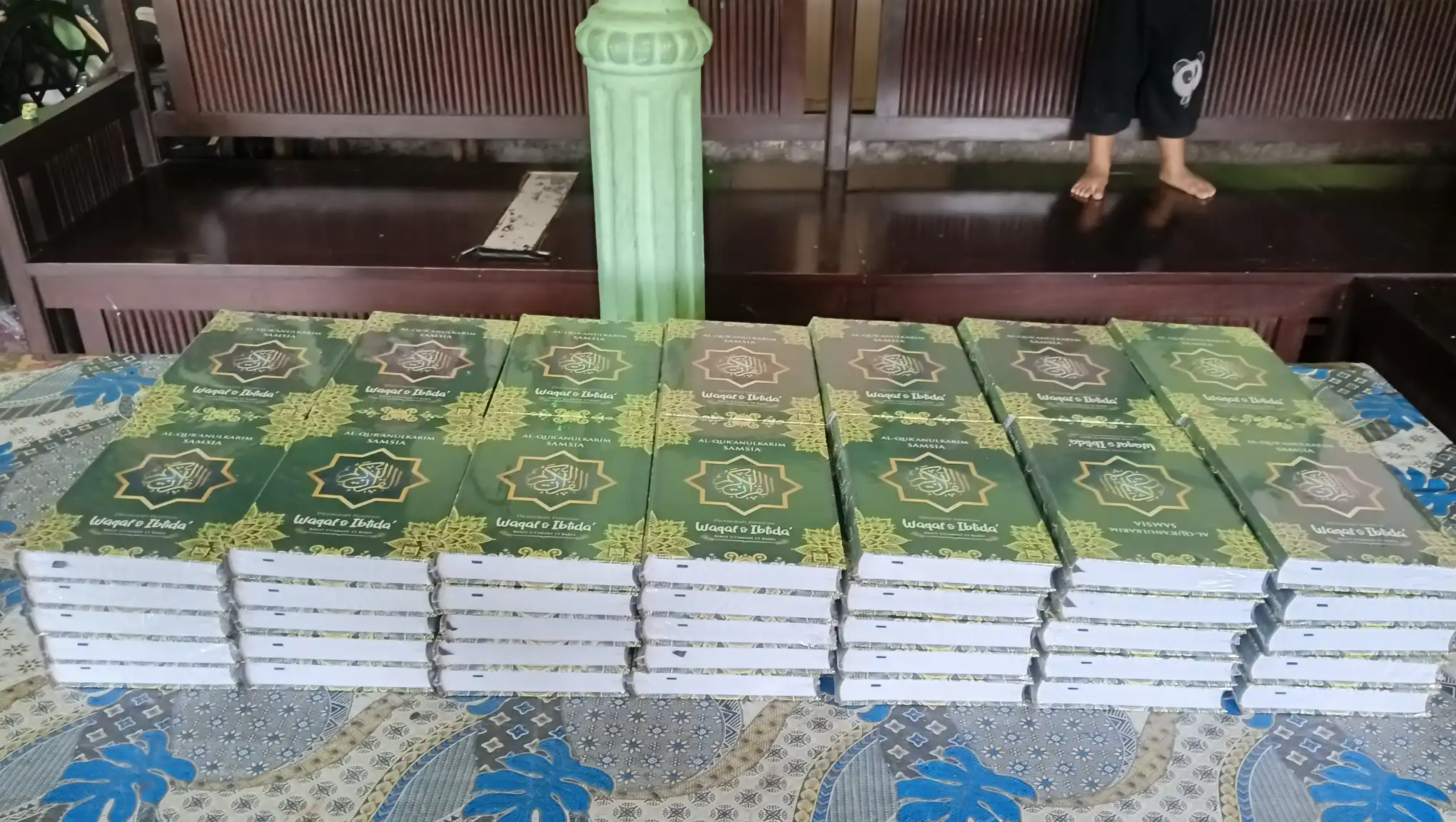 Belanja 76 Al Qur'an Wakaf